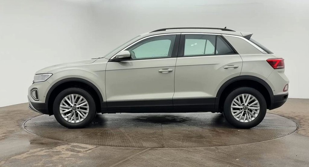 Used Volkswagen T-Roc 2022 for sale - 77693603: Photo 13