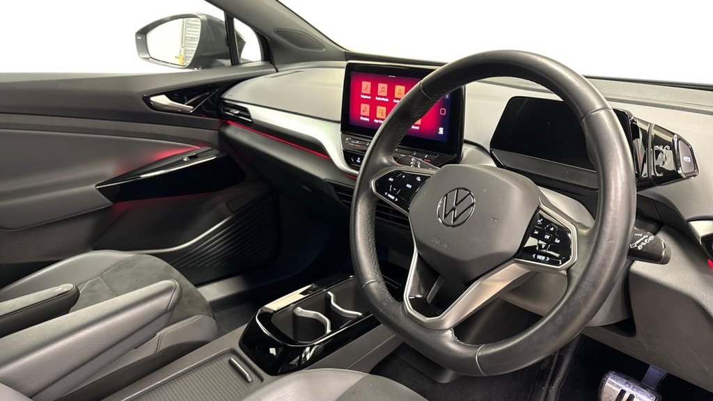 Used Volkswagen ID.4 2021 for sale - 77780740: Photo 2