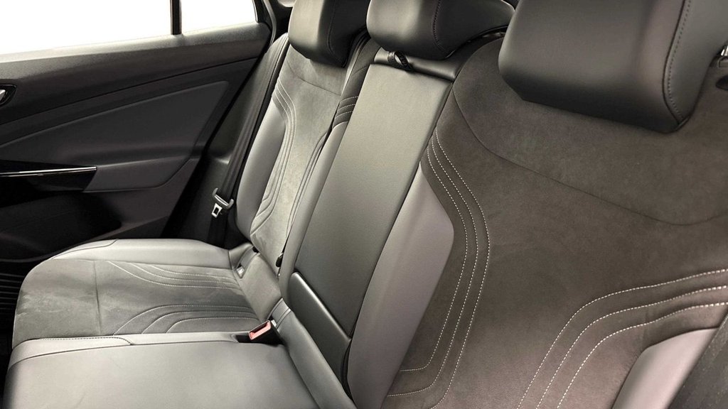 Used Volkswagen ID.4 2021 for sale - 77780740: Photo 7