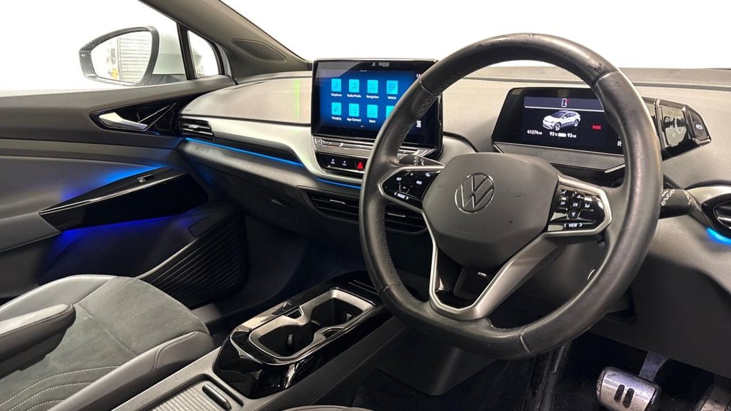 Used Volkswagen ID.4 2022 for sale - 77748877: Photo 2
