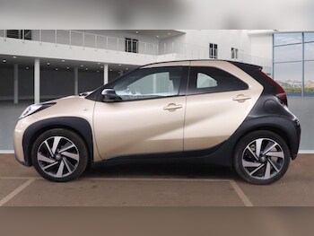 Used Toyota Aygo X 2022 for sale - 77250541: Photo