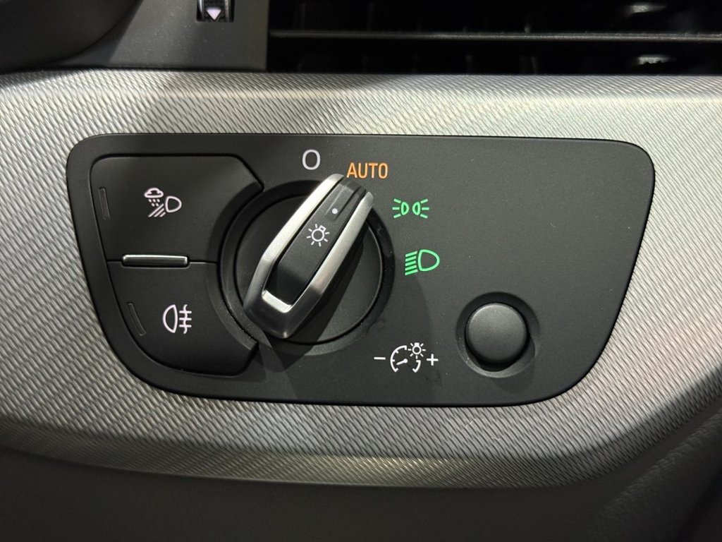 Used Audi A4 Avant 2021 for sale - 76579835: Photo 31