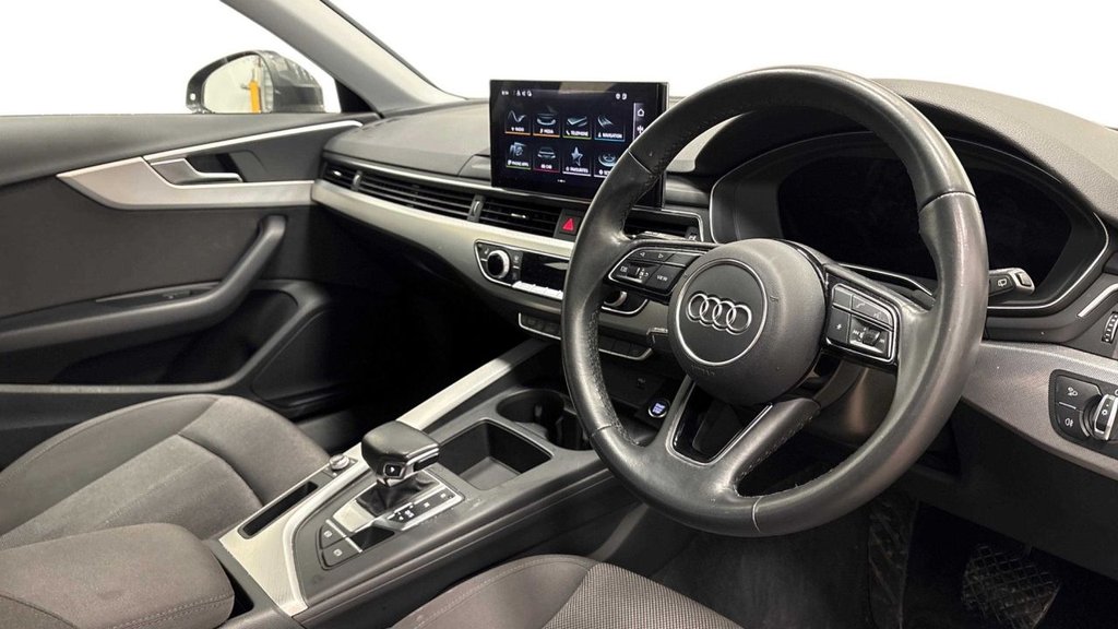 Used Audi A4 2022 for sale - 77521106: Photo 2