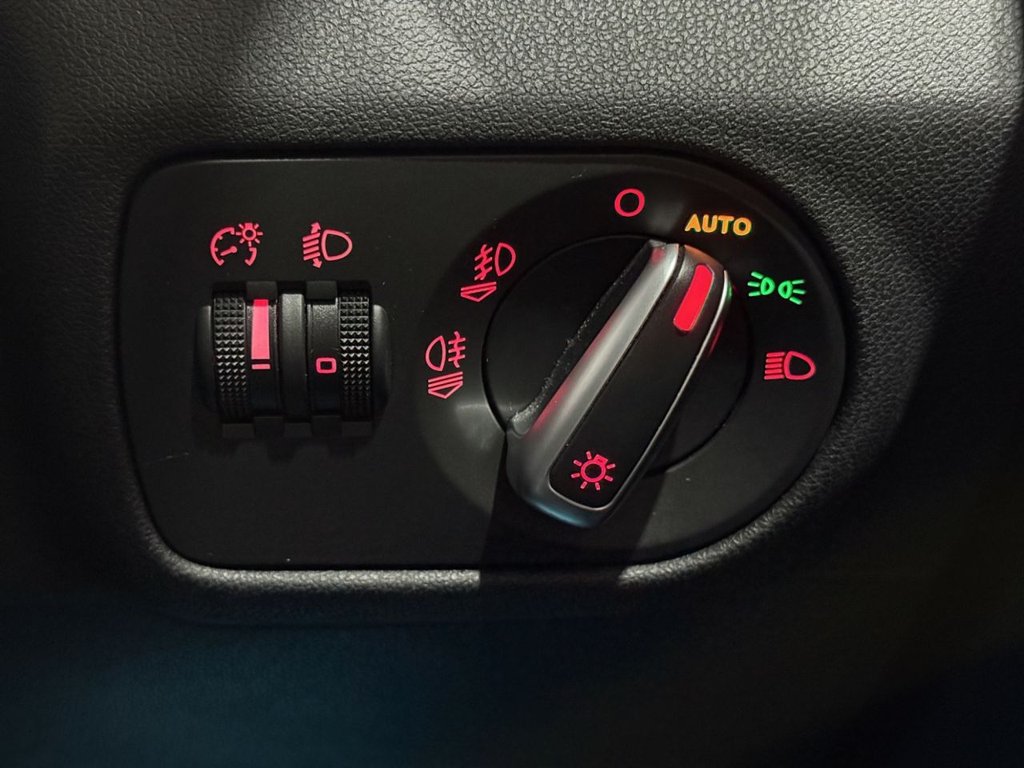 Used Audi A1 2015 for sale - 76792153: Photo 31