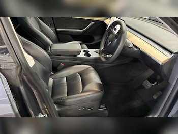 Used Tesla Model Y 2023 for sale - 77681127: Photo