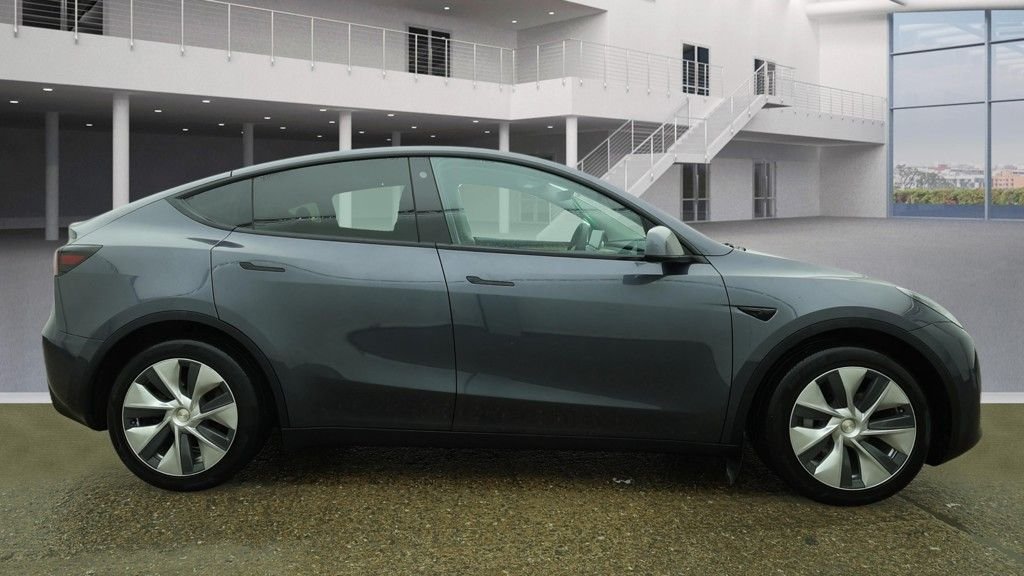 Used Tesla Model Y 2023 for sale - 77681127: Photo 7