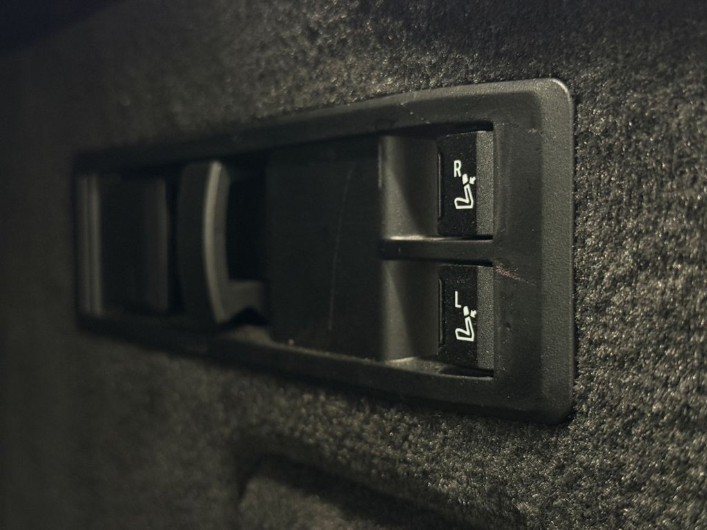 Used BMW iX 2022 for sale - 76768227: Photo 19