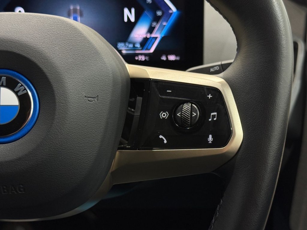 Used BMW iX 2022 for sale - 76768227: Photo 35