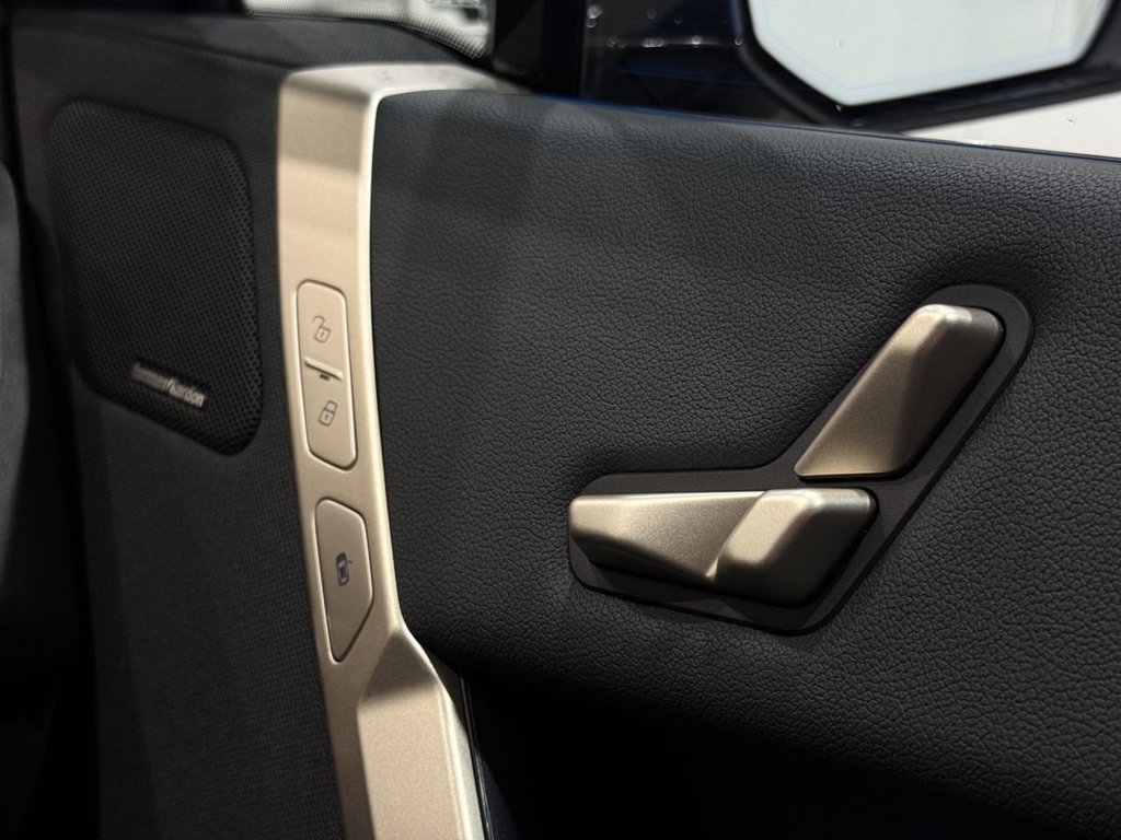 Used BMW iX 2022 for sale - 76768227: Photo 37