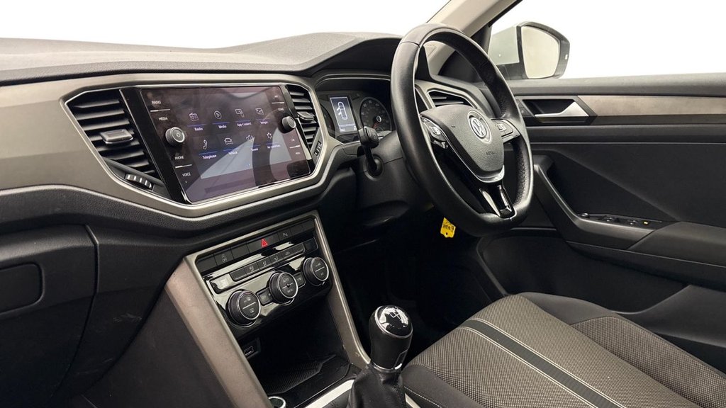 Used Volkswagen T-Roc 2020 for sale - 77920552: Photo 6