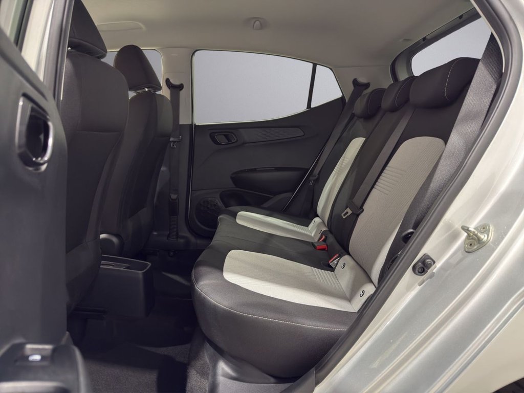 Used Hyundai i10 2021 for sale - 77072449: Photo 13