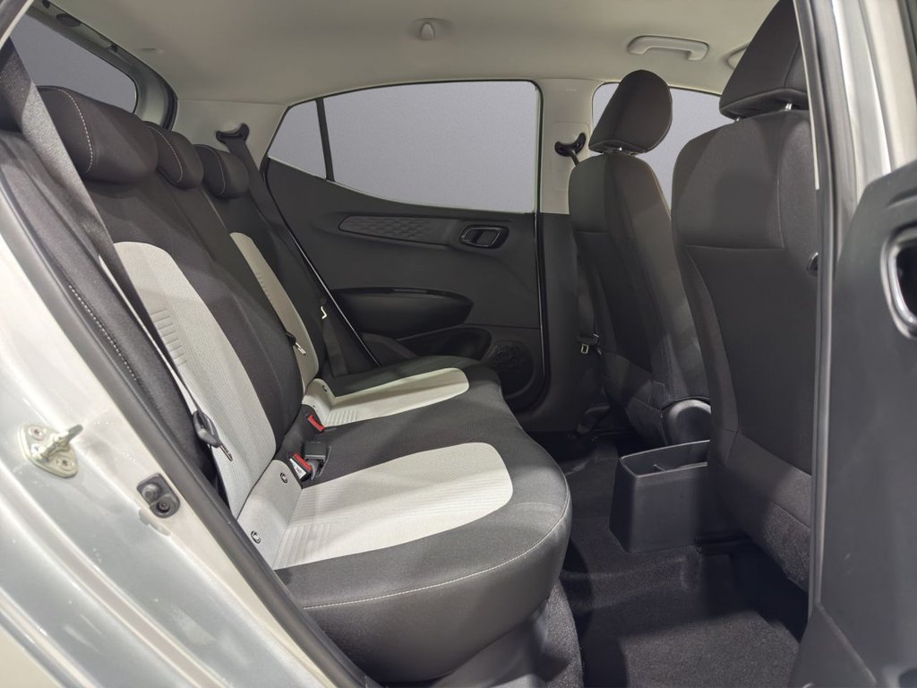 Used Hyundai i10 2021 for sale - 77072449: Photo 15