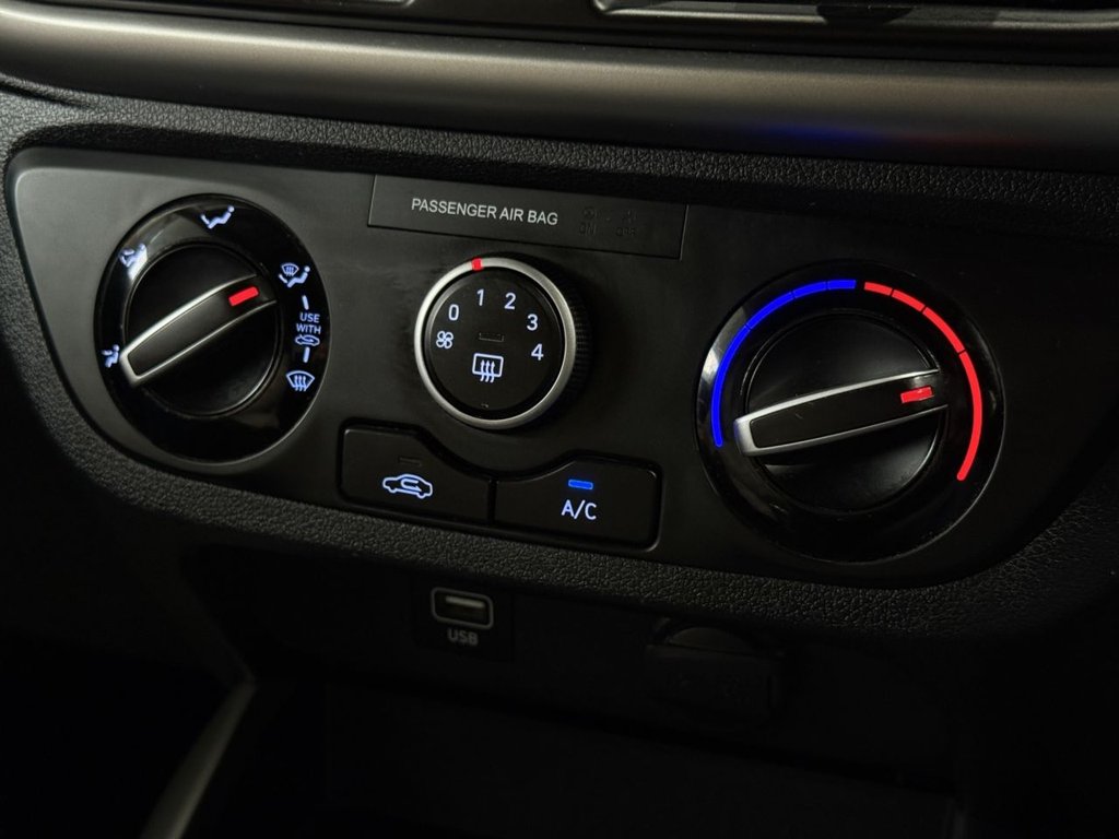 Used Hyundai i10 2021 for sale - 77072449: Photo 25