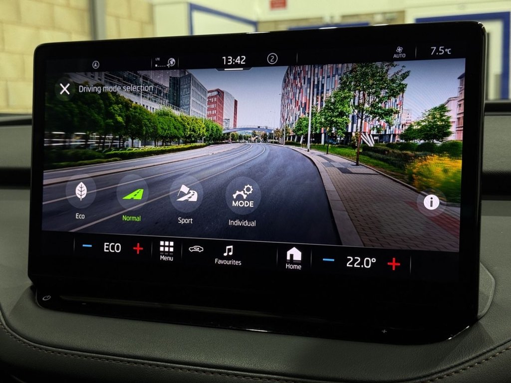 Used Skoda Enyaq 2021 for sale - 78172327: Photo 25