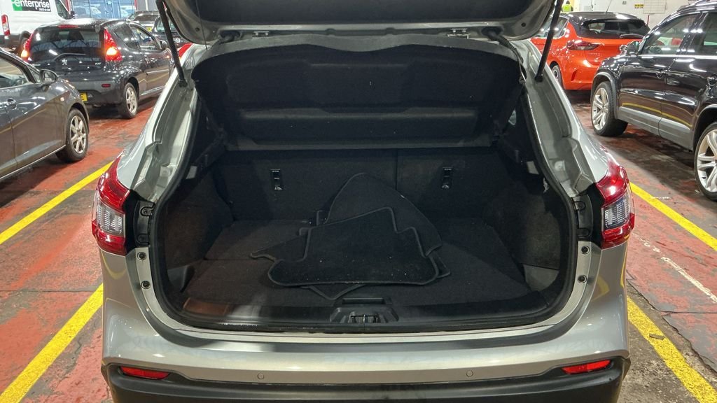 Used Nissan Qashqai 2020 for sale - 77269144: Photo 8