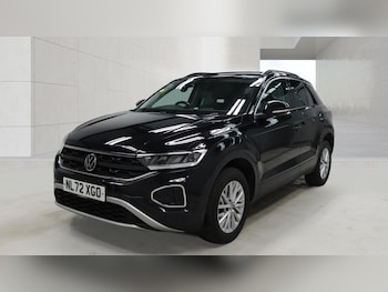 Used Volkswagen T-Roc 2022 for sale - 78525206: Photo