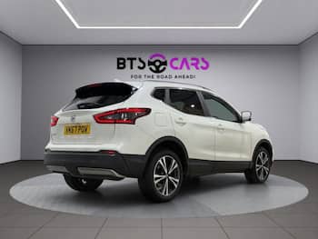 Used Nissan Qashqai 2017 for sale - 79655601: Photo