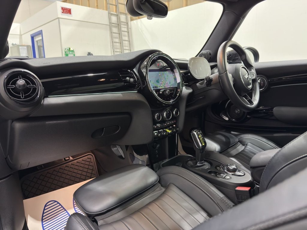 Used MINI Electric Hatch 2022 for sale - 76986360: Photo 18