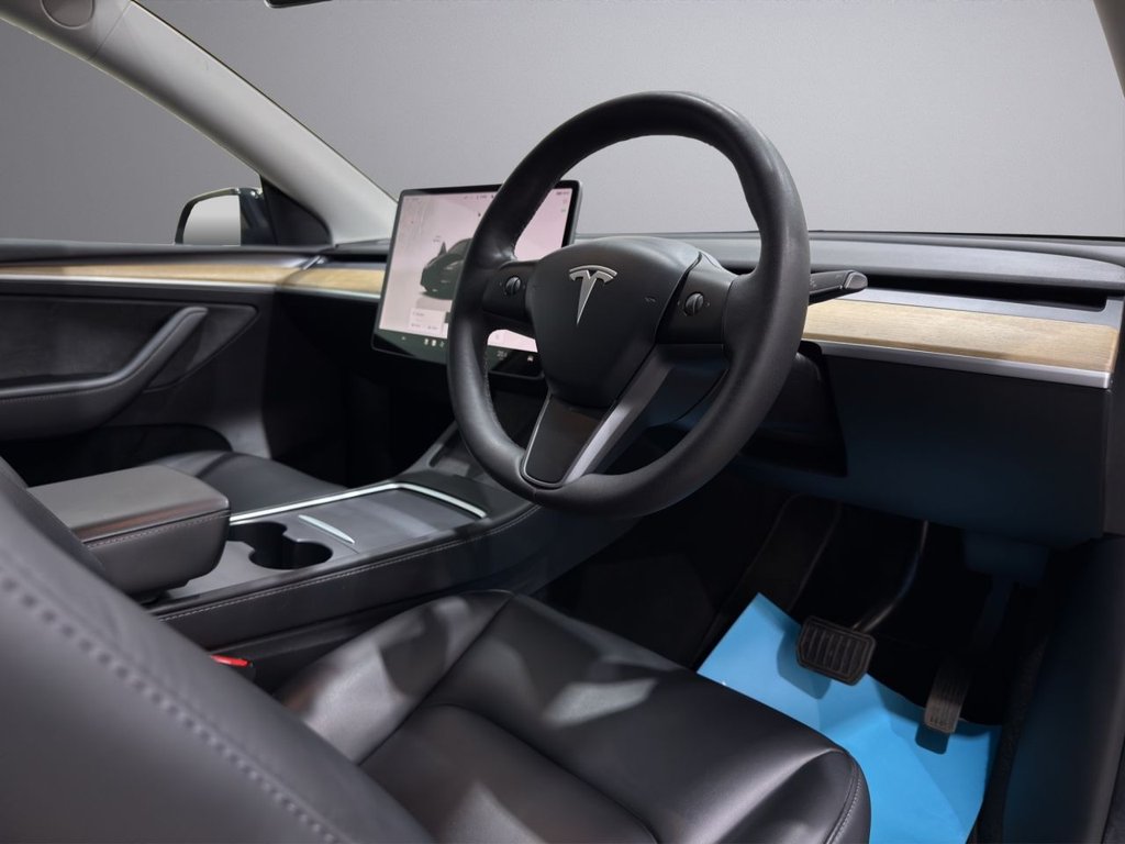 Used Tesla Model Y 2022 for sale - 78096240: Photo 2