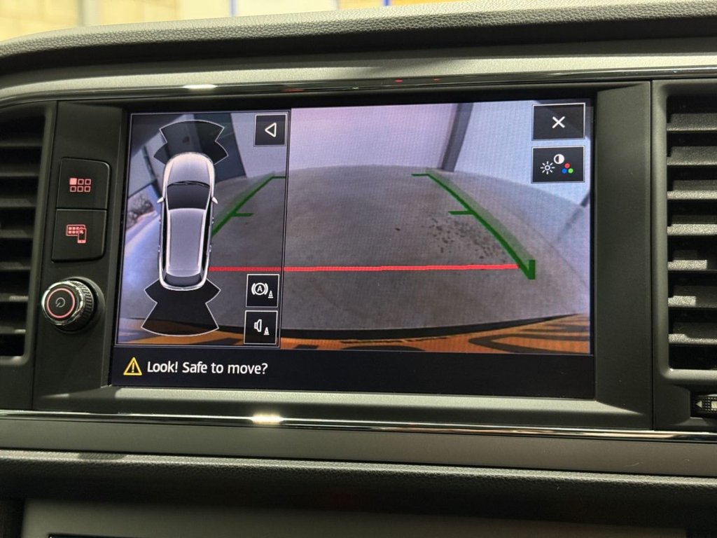 Used SEAT Leon 2019 for sale - 77642180: Photo 28