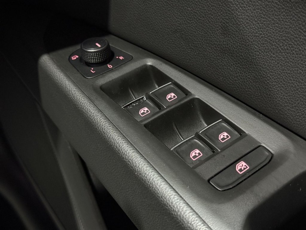 Used SEAT Leon 2019 for sale - 77642180: Photo 37