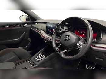 Used Skoda Octavia 2022 for sale - 77693277: Photo