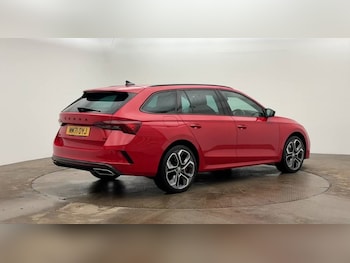 Used Skoda Octavia 2022 for sale - 77693277: Photo