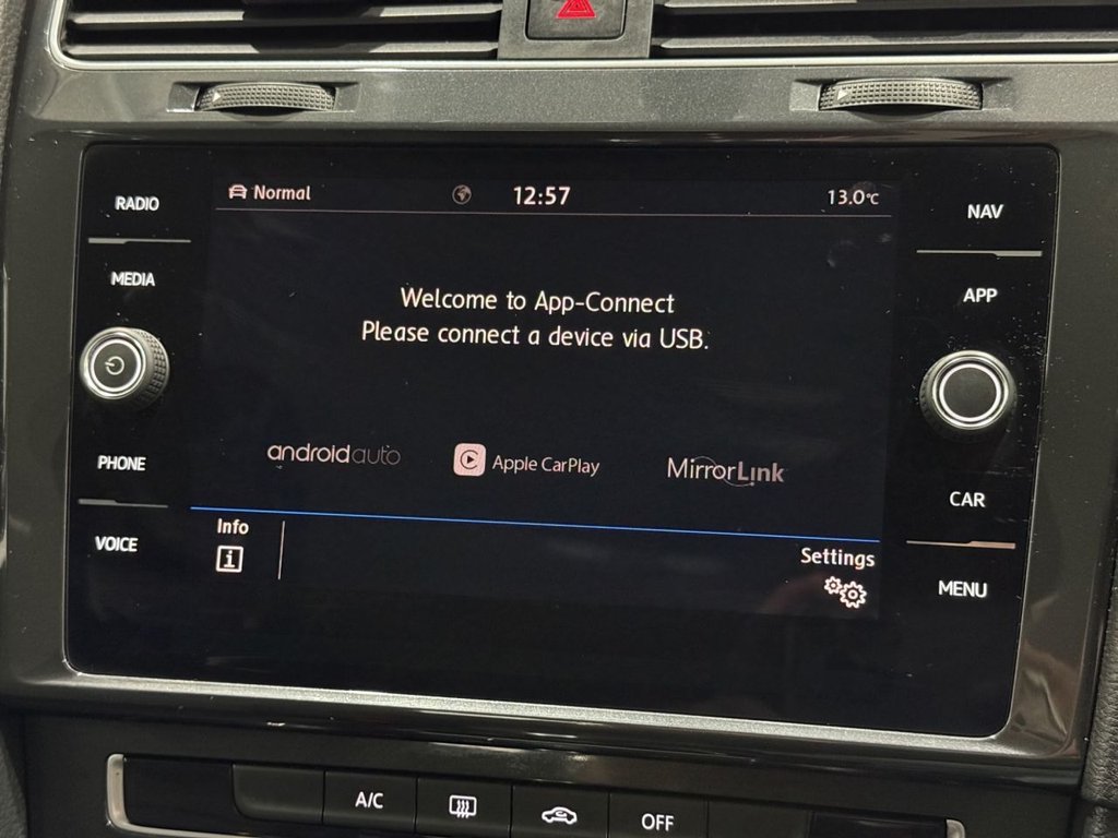 Used Volkswagen Golf 2018 for sale - 76867780: Photo 24