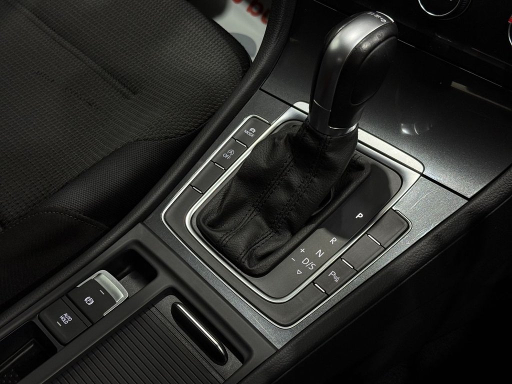 Used Volkswagen Golf 2018 for sale - 76867780: Photo 28