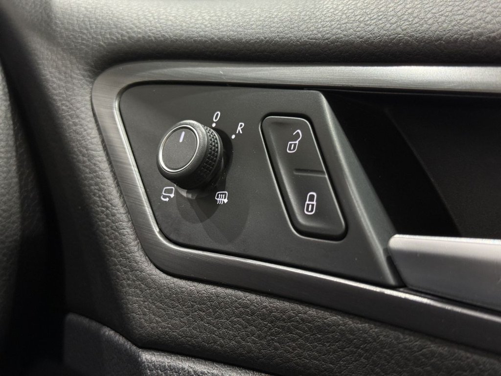 Used Volkswagen Golf 2018 for sale - 76867780: Photo 33