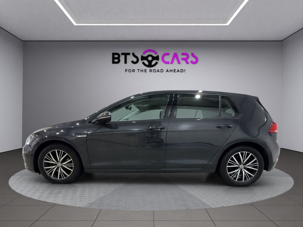 Used Volkswagen Golf 2018 for sale - 76867780: Photo 5