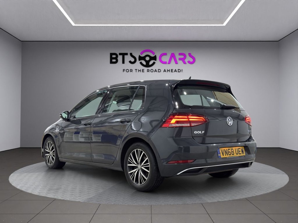 Used Volkswagen Golf 2018 for sale - 76867780: Photo 7