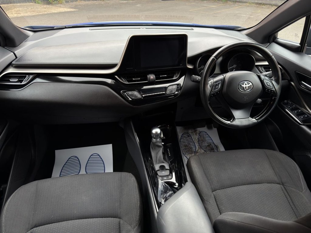 Used Toyota C-HR 2019 for sale - 76579777: Photo 2