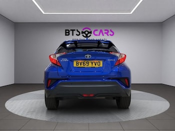 Used Toyota C-HR 2019 for sale - 76579777: Photo
