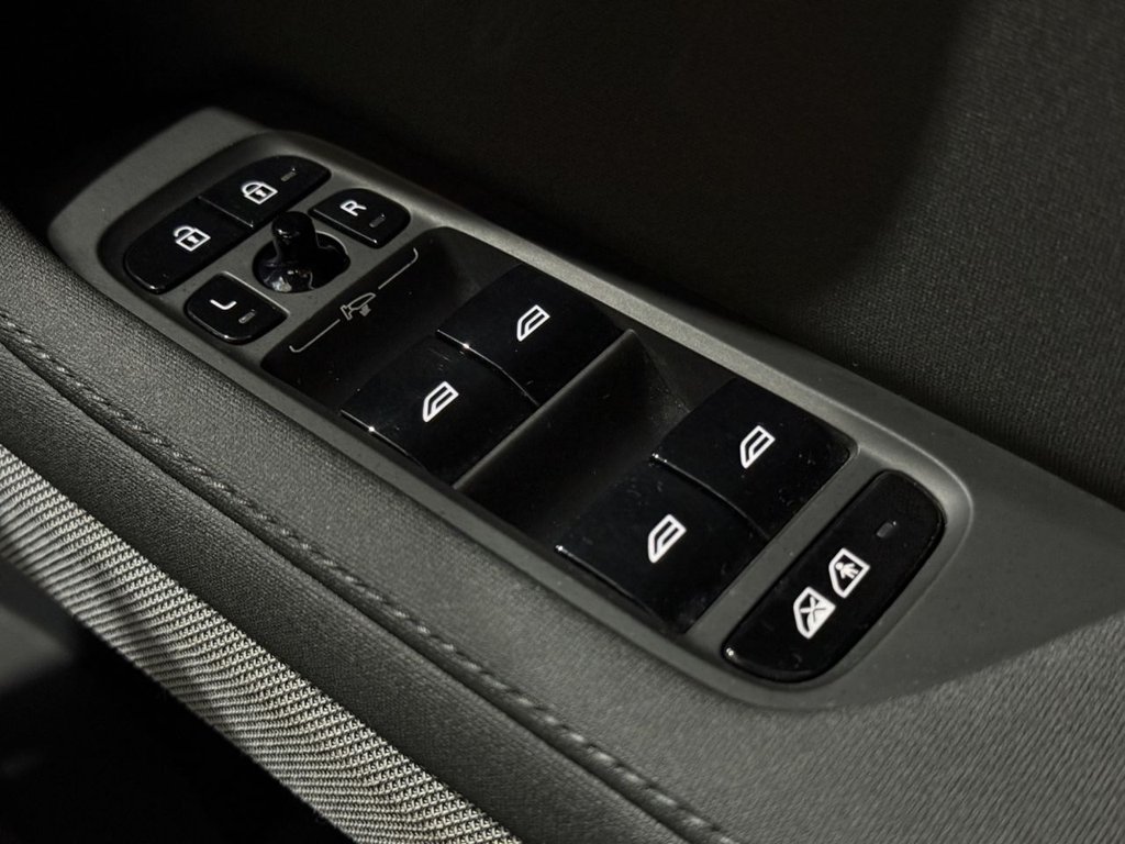 Used Polestar Polestar 2 2022 for sale - 76579781: Photo 28