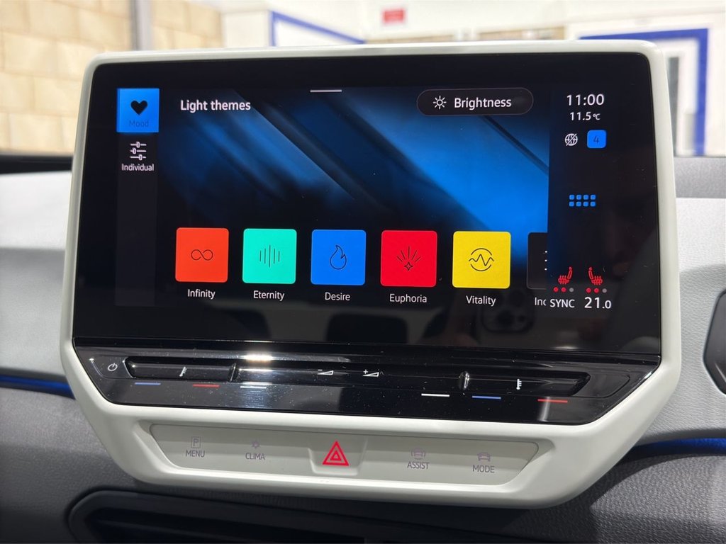 Used Volkswagen ID.3 2020 for sale - 77806093: Photo 28