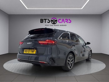 Used Kia Ceed 2022 for sale - 76579787: Photo