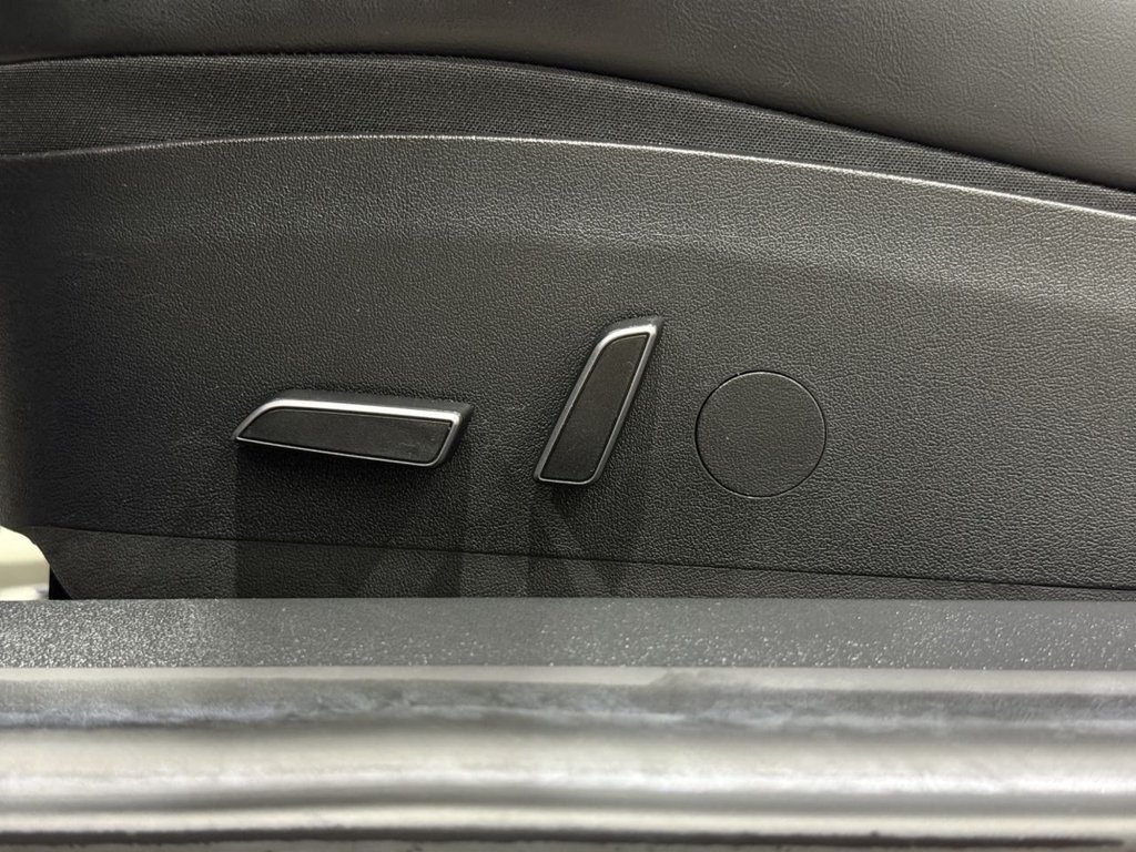 Used Tesla Model 3 2021 for sale - 76579786: Photo 19