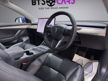 Used Tesla Model 3 2021 for sale - 76579786: Photo