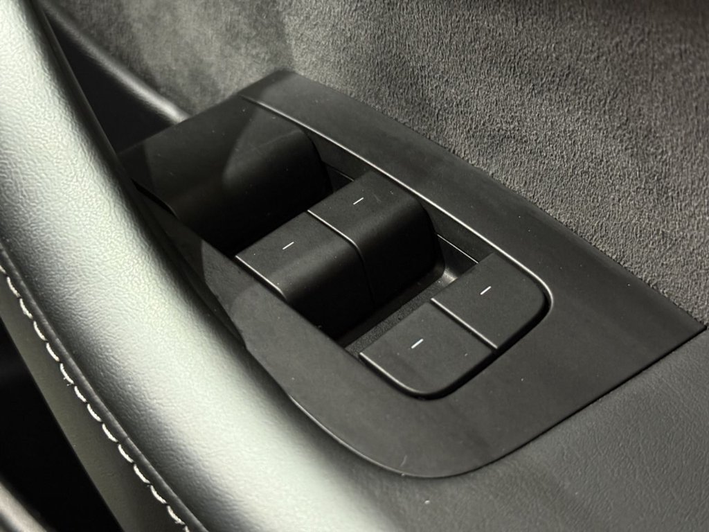 Used Tesla Model 3 2021 for sale - 76579786: Photo 31