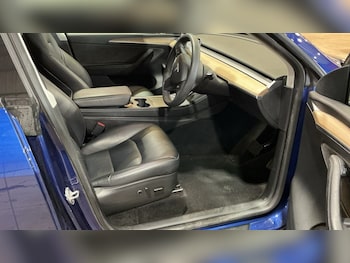 Used Tesla Model Y 2022 for sale - 78758358: Photo