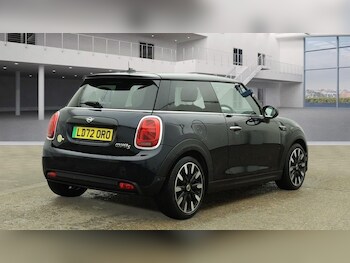 Used MINI Hatch 2022 for sale - 77236394: Photo