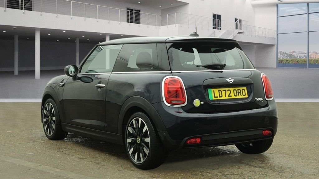 Used MINI Hatch 2022 for sale - 77236394: Photo 7