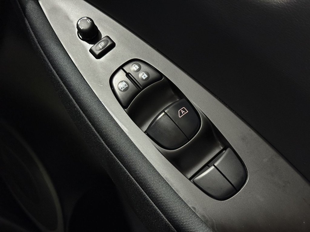 Used Nissan Leaf 2022 for sale - 77355598: Photo 34