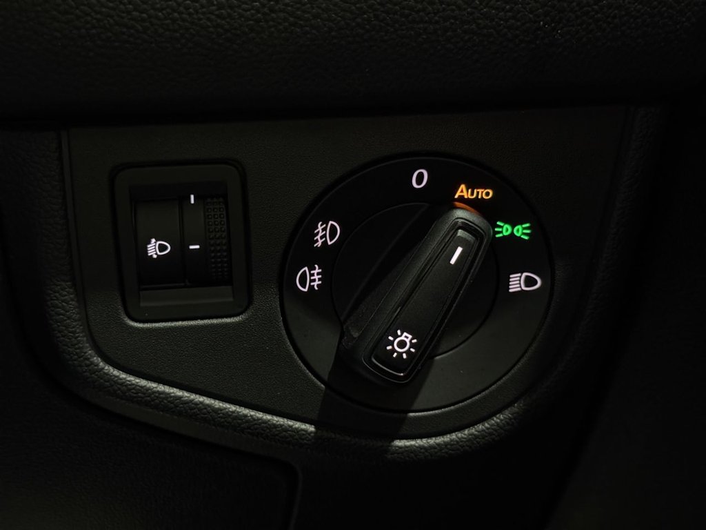 Used Volkswagen Polo 2023 for sale - 77027122: Photo 36