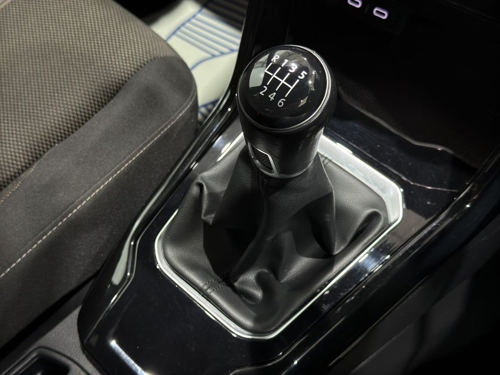 Used Volkswagen T-Roc 2021 for sale - 77642871: Photo 27