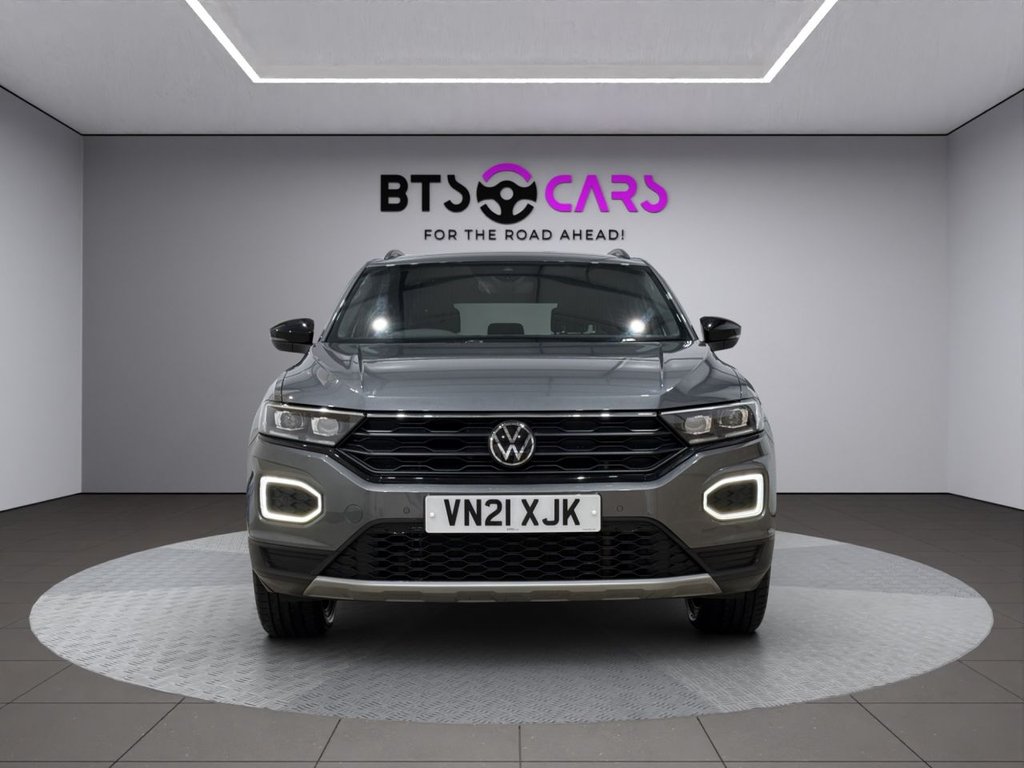 Used Volkswagen T-Roc 2021 for sale - 77642871: Photo 4