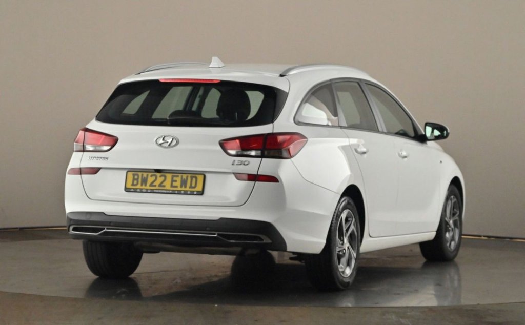 Used Hyundai i30 2022 for sale - 77534290: Photo 3