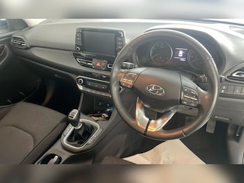 Used Hyundai i30 2022 for sale - 77534290: Photo