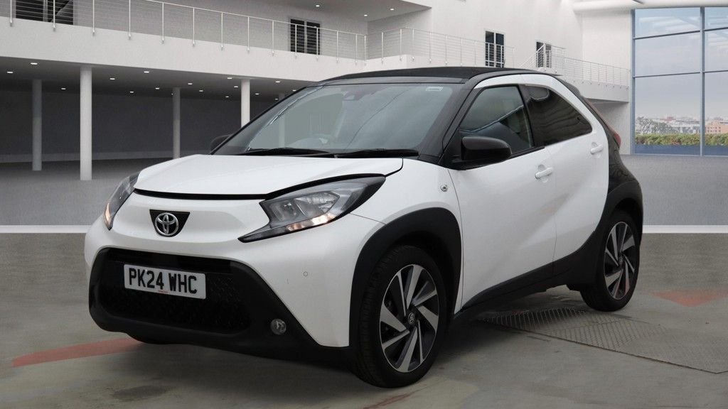 Used Toyota Aygo X 2024 for sale - 77250549: Photo 2